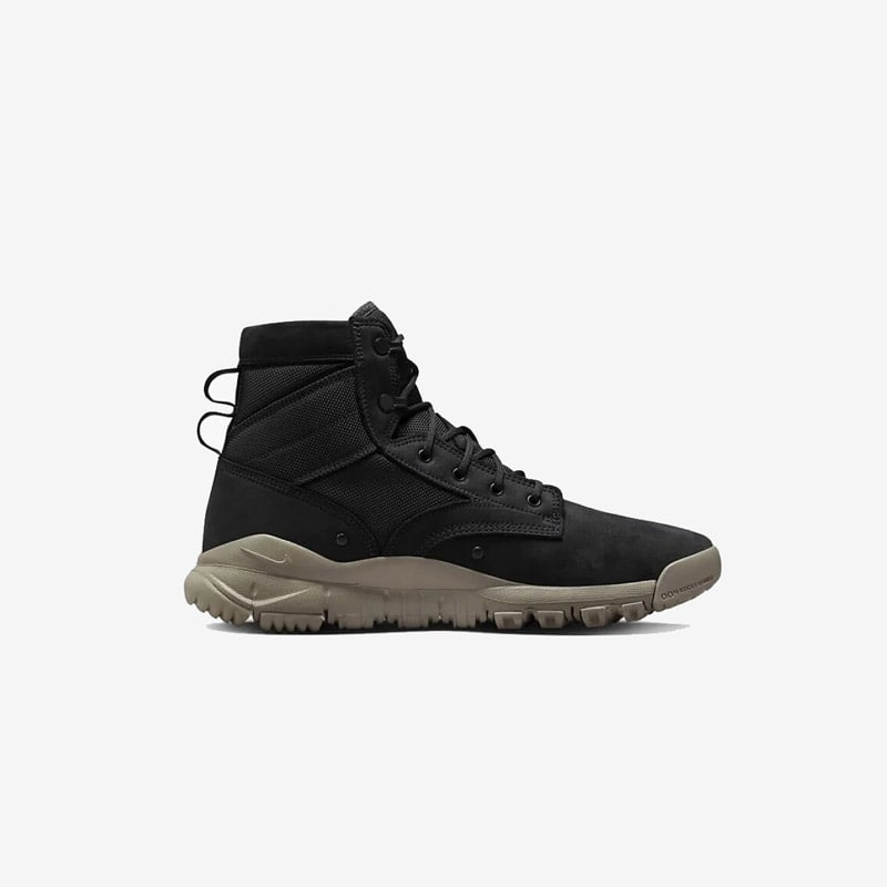 Черевики Nike SFB