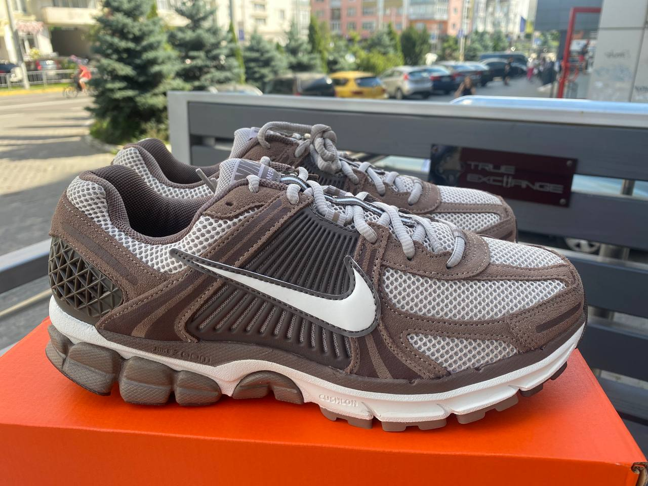Nike Vomero 5
