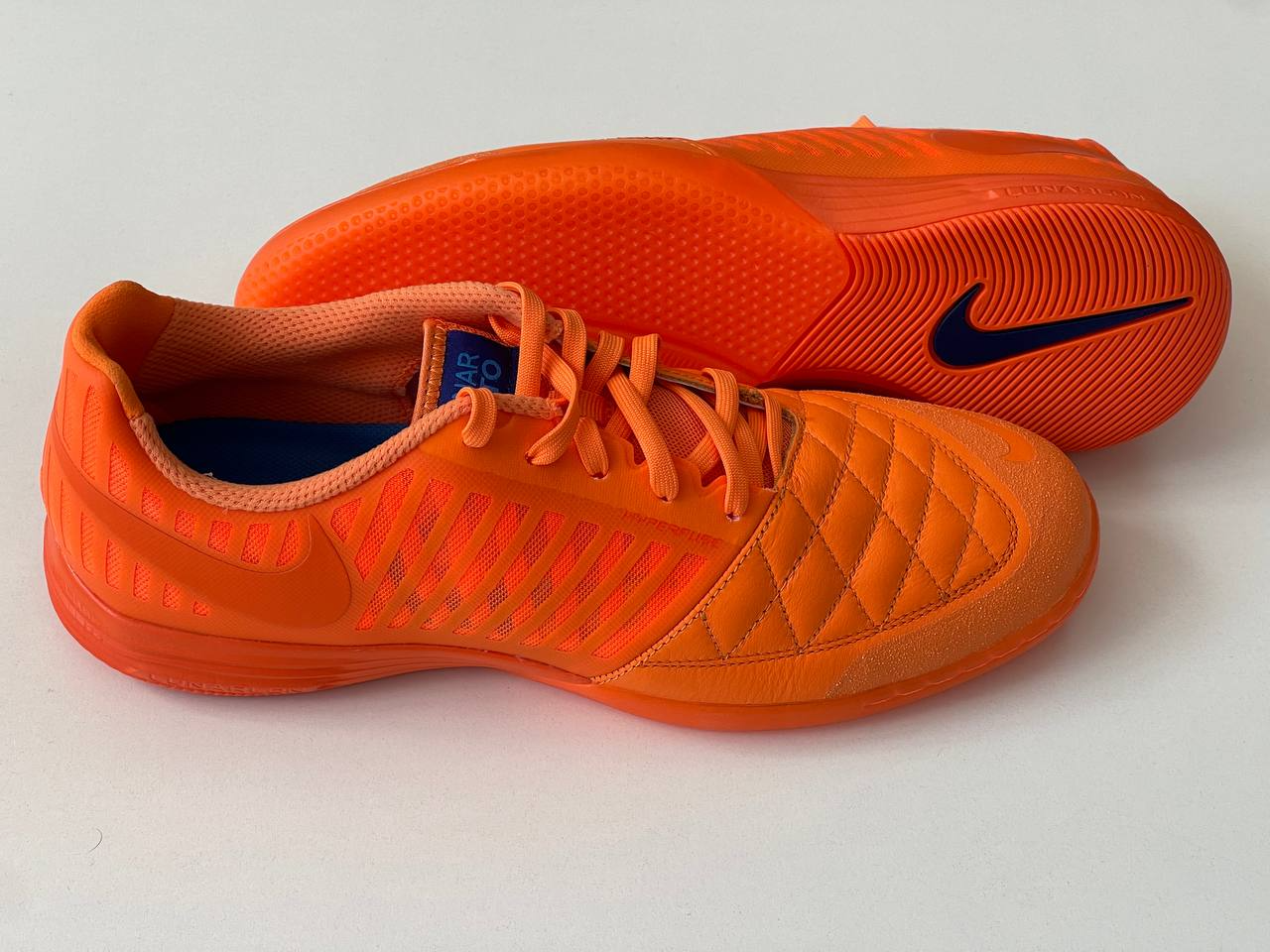 Lunar Gato II
