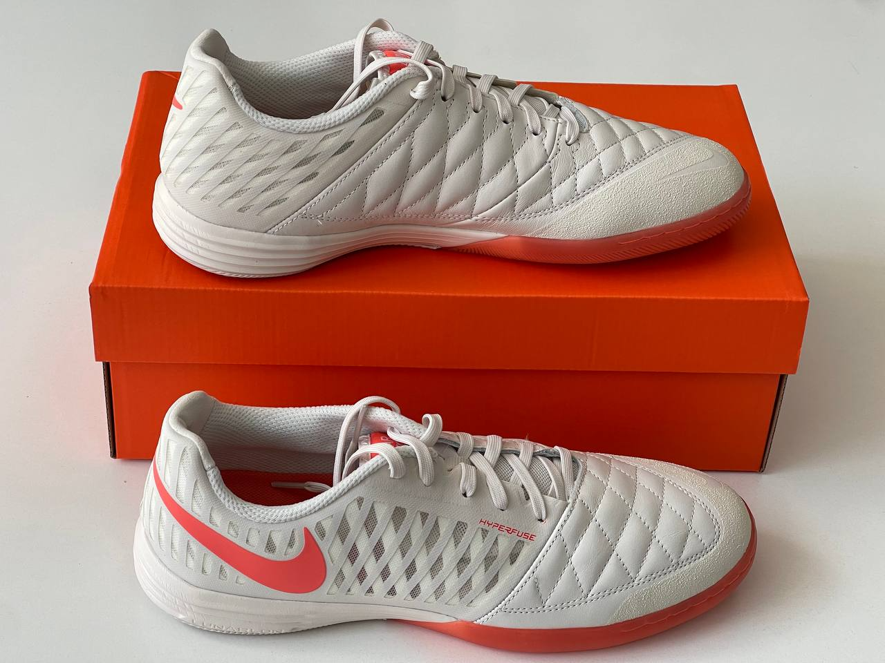 Lunar Gato II