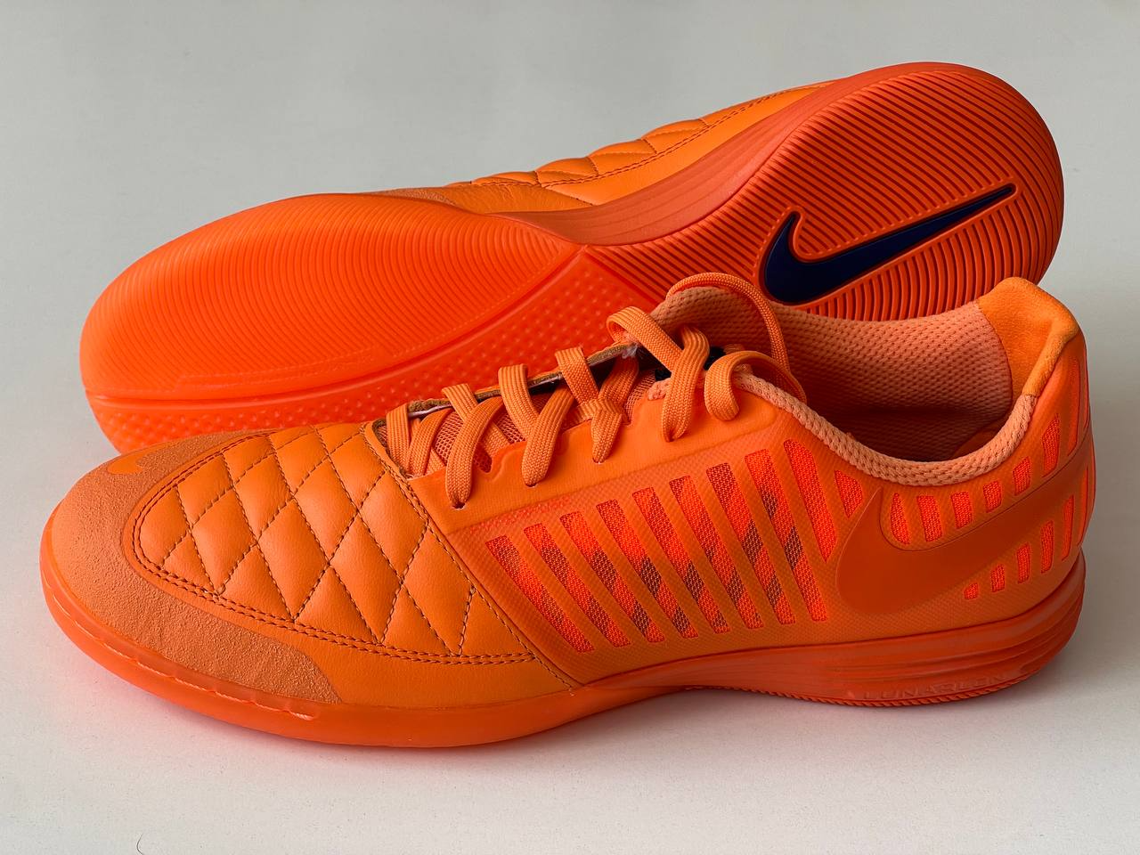 Lunar Gato II