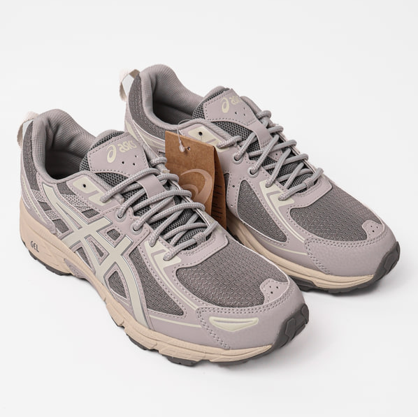 Кросівки Asics