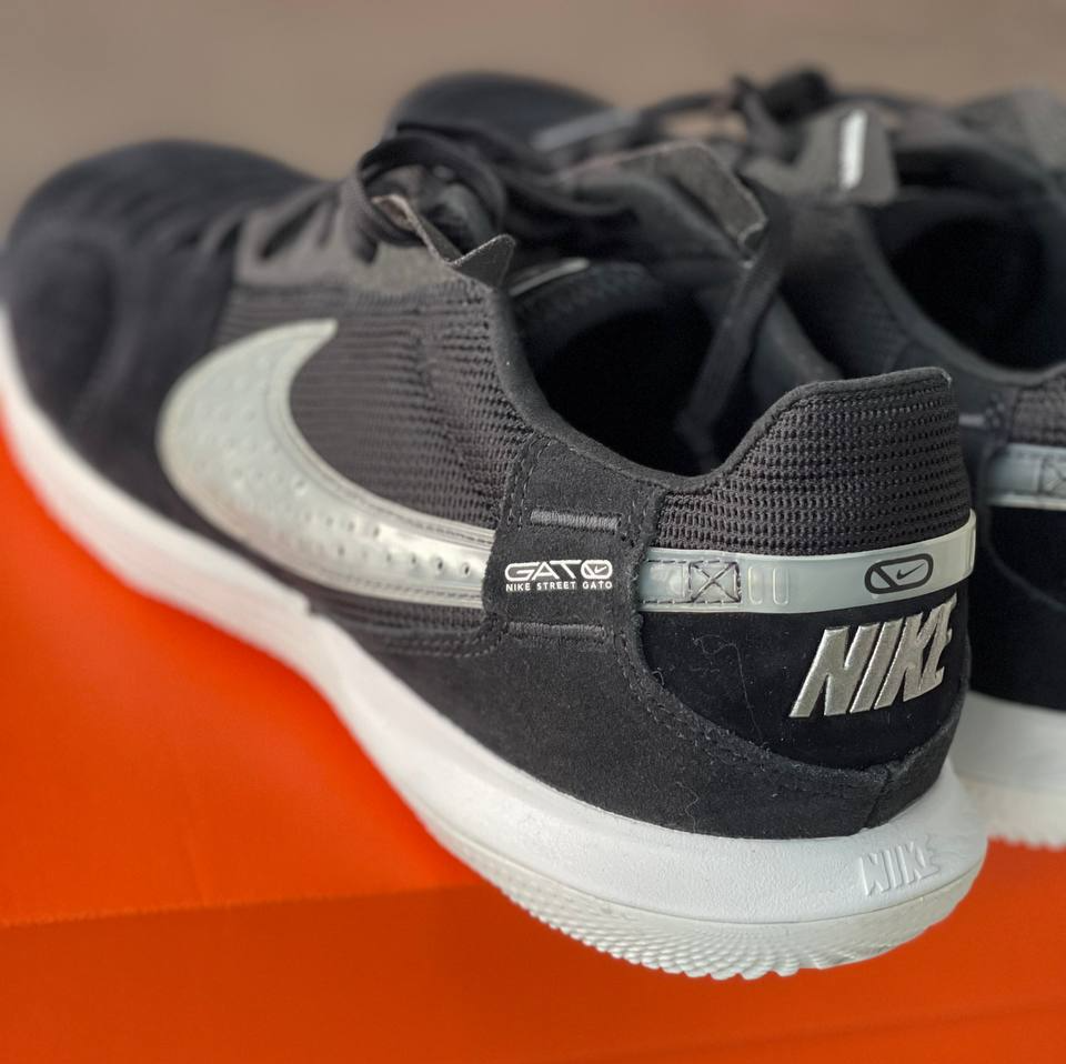 Nike Street Gato