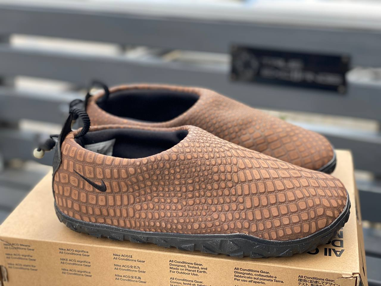 ACG Moc Premium