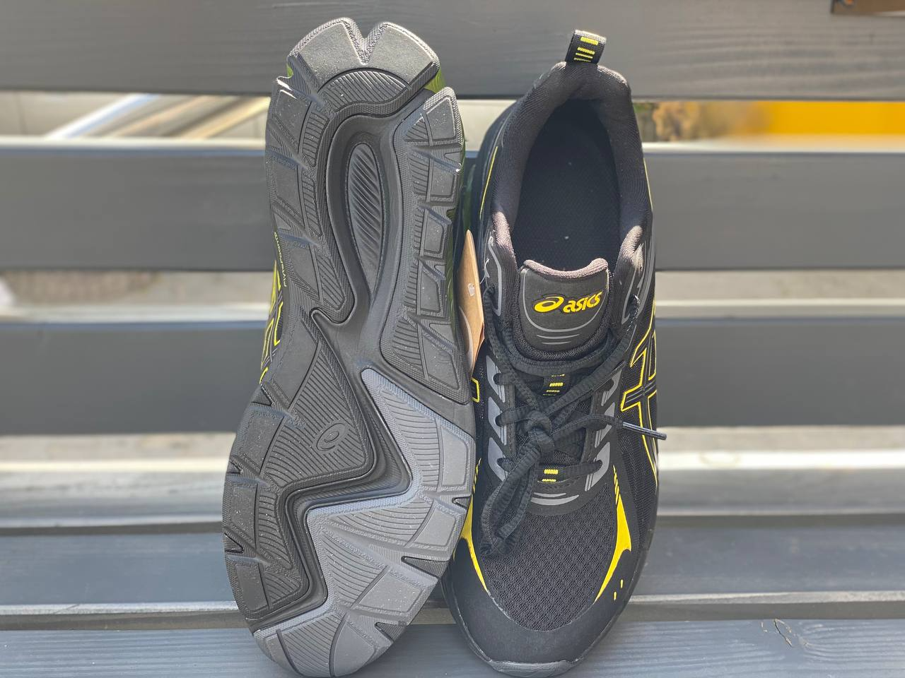 Кросівки Asics