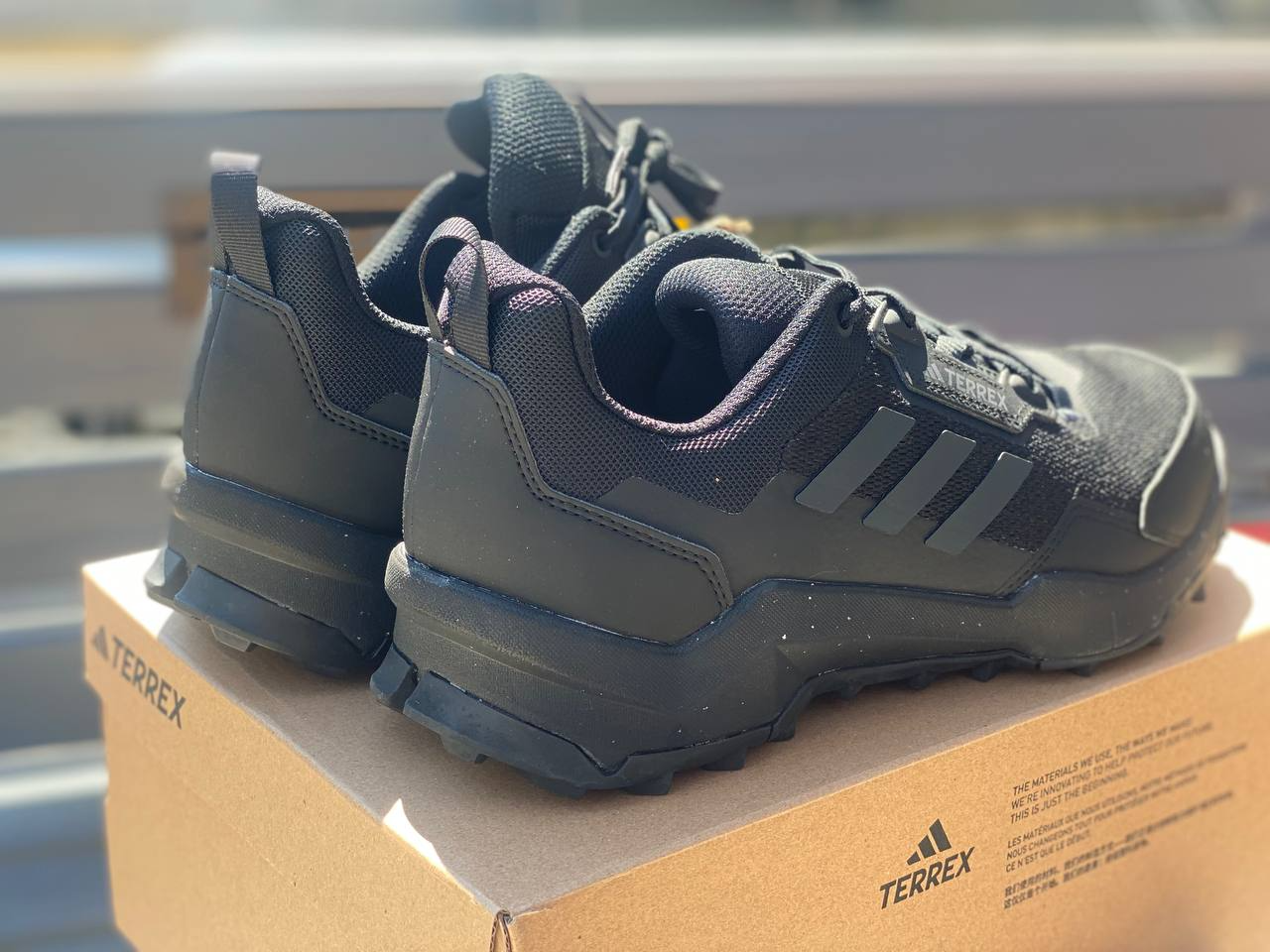 Кросівки Adidas