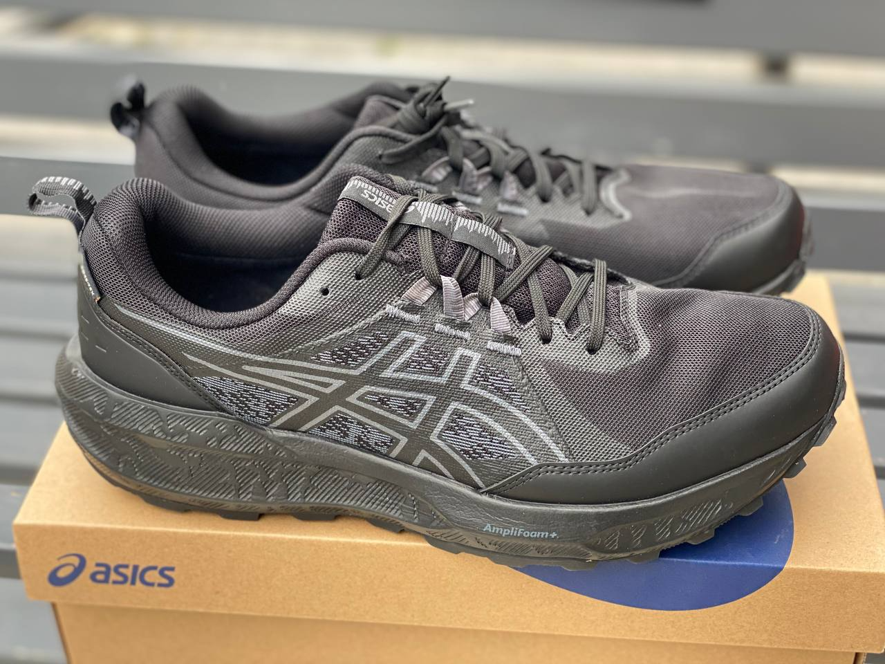 Кросівки Asics