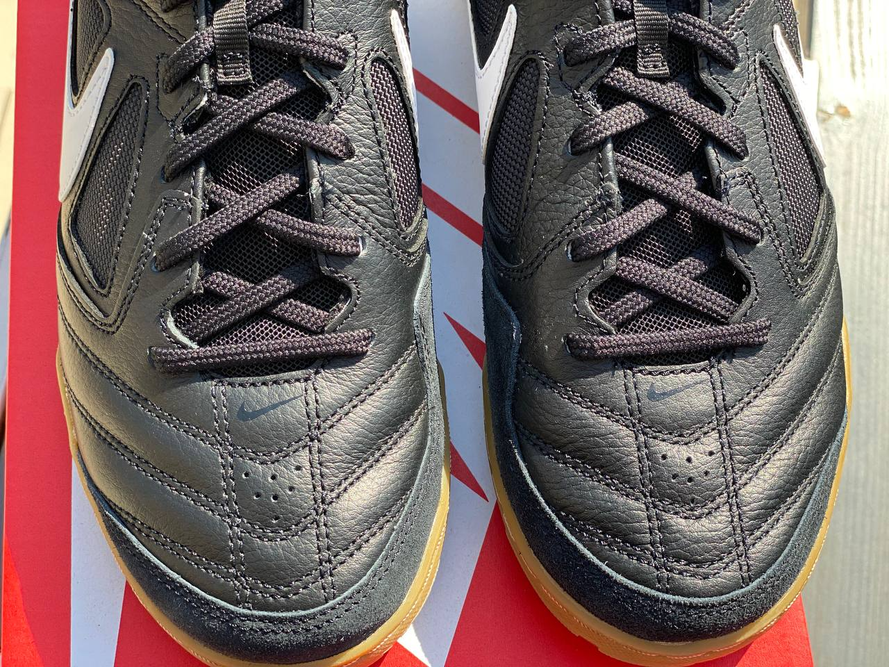 Nike Gato