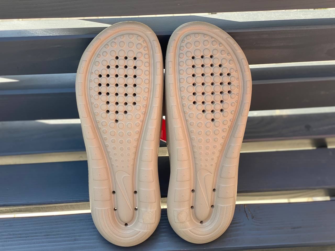Nike Victori