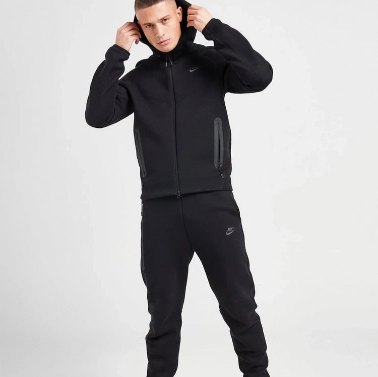 Костюм NK Tech Fl.